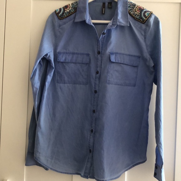 Mango Button Down Shirt BEADED EPAULETTE Shoulders - Picture 4 of 6